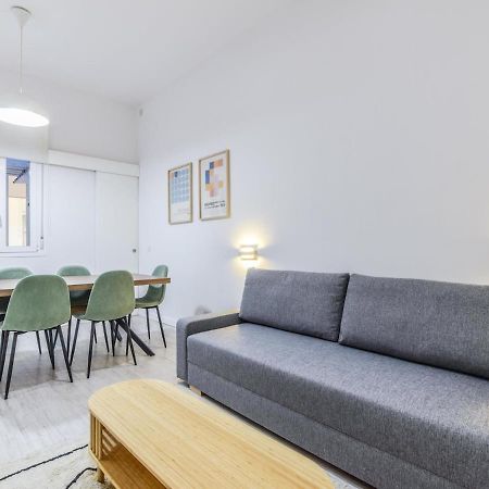 マドリードApartamento Reformado En El Centroアパートメント エクステリア 写真