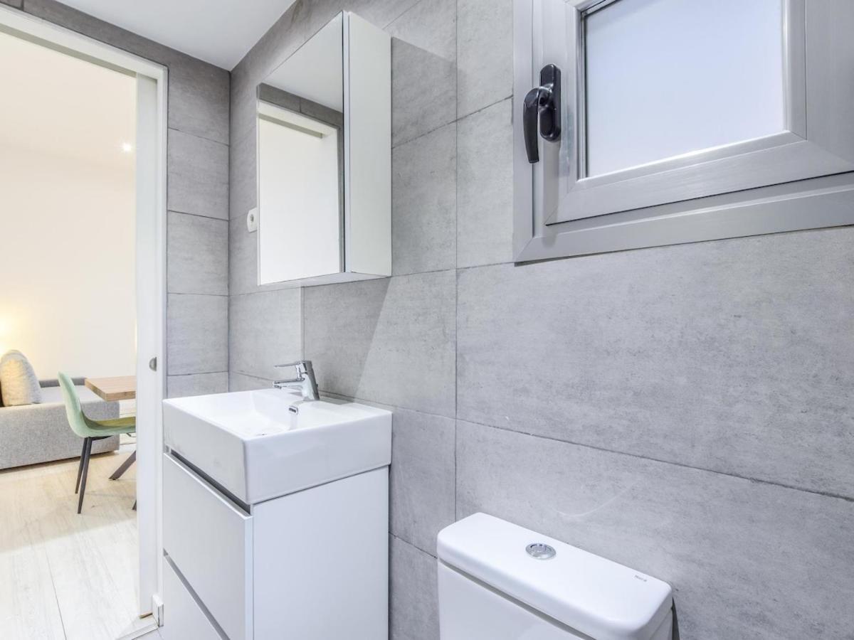 マドリードApartamento Reformado En El Centroアパートメント エクステリア 写真