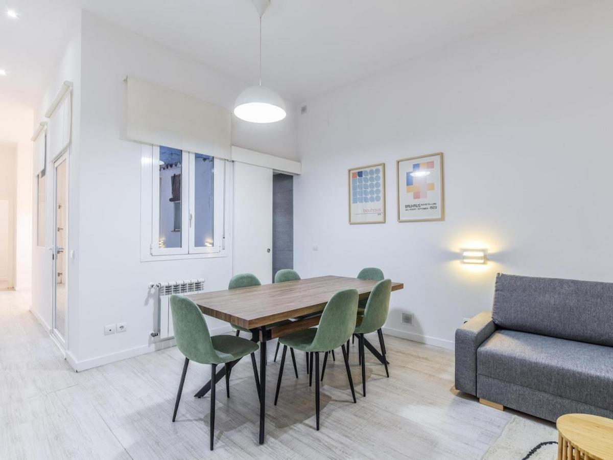 マドリードApartamento Reformado En El Centroアパートメント エクステリア 写真